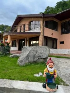 Paradisul Verde Siriu - 内霍瓦