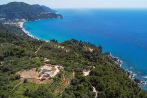 Villa Vardia-Amazing Seaviews with heated pool