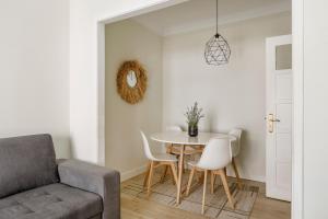 Boho Chic 2 bedroom gem 10 min from dowtown free parking