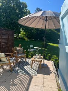 Maisons de vacances La Colline de Tilleul - De La Colline 4 STAR RATED - Beautiful Cottage Near Aubeterre : photos des chambres