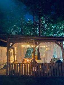 Каравана Безвремие