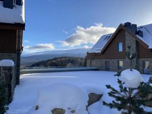 RajSki Apartament 205 Z PRYWATNYM JACUZZI NA BALKONIE Z WIDOKIEM NA GÓRY