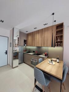 Sea Song Luxury Apartment in Diamond Hill