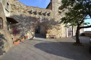 Via del Castello 23 - Rosignano Marittimo