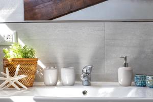 Appartamento con 3 Camere da Letto e Vista Mare