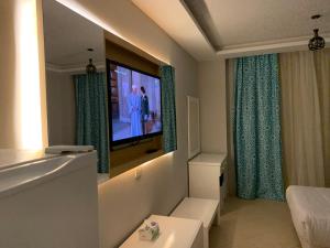 Private Room Hurghada for rent beach and pools included Not Valid for Locals