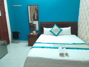 HOTEL VIỆT ÚC, H17 Phan Huy Chú, phường 2