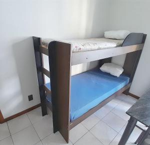 Apartamento da Música a 300 metros da areia da Praia do Morro, com 1 quarto, Garagem, tv smart e Wi-fi