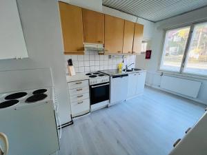 10 single room house near Meyer Turku
