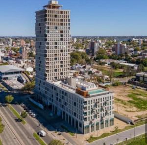 Alojate en METRA Puerto Norte, luminoso estudio con pileta, gym y balcon