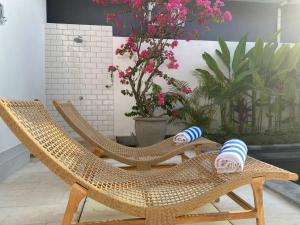 Stylish Digital Nomad Villa with Ensuite Workspaces