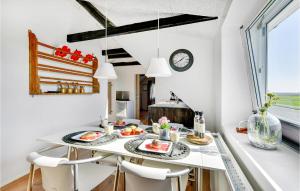 Nice Apartment In Ringkøbing With Wifi