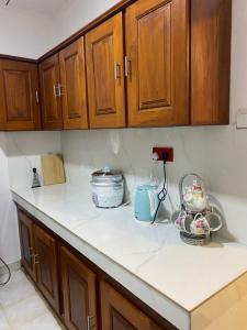 Golden Mangrove - Close to Airport and Negombo Beach