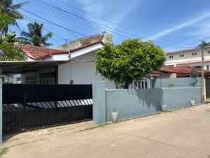 Golden Mangrove - Close to Airport and Negombo Beach