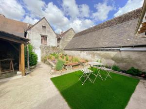 Maisons de vacances Gite tout inclus avec jardin, clim, Wifi, proche Chateau de Villandry et Loire a velo - FR-1-381-587 : photos des chambres