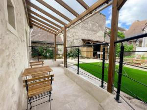 Maisons de vacances Gite tout inclus avec jardin, clim, Wifi, proche Chateau de Villandry et Loire a velo - FR-1-381-587 : photos des chambres