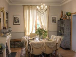 Demeure de charme à Moulins, animaux acceptés - FR-1-489-532