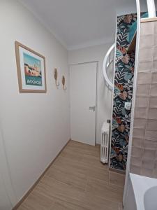 Maisons de vacances Maison spacieuse avec piscine pour 4 a 8 personnes : photos des chambres