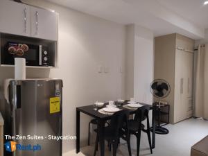 Zen Suites w FREE POOL near SM CITY DAVAO