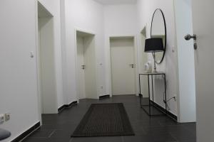 Zimmer mitten in der Stadt 400 Meter zum Bahnhof