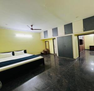 Monisha Luxury Homestay