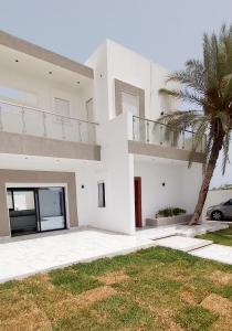 Villa avec piscine, 3 suites, 6lits, à 3min de la plage