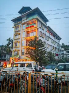 Green Wood Hotel - Bāghdogra