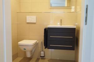 Apprimus Ferienwohnungen - Waldsee Rieden Panoramaterrasse 6 OG