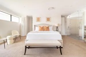 Luxury Spacious 5 Bedroom Family Modern Villa Sleeps 10 - Wolfdene