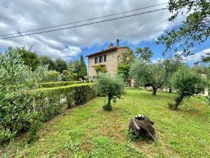 La dimora tra gli elci