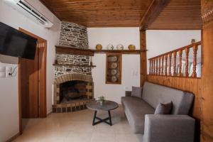 Rhodes VistaPeak Retreat