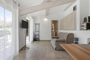 Studio Les Cyclamens- Les Oliviers