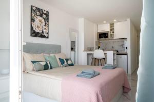 Marble Sea View Ponderosa 606