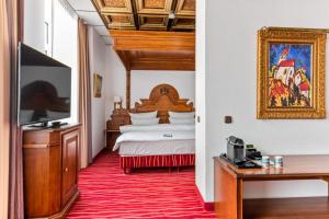Superior Double Room room in King's Hotel First Class
