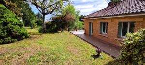 Maisons de vacances Maison avec jolie vue, 5mn a pied du centre : photos des chambres