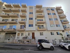 Stunning two bed apartment in St Pauls Bay Malta