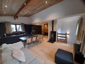 Chalet Claudia by Brennus Chamonix