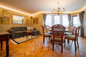 Iatrus Guest Apartment & Sauna