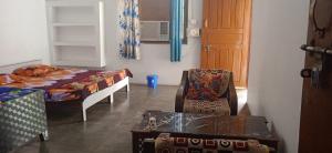 Rashi home stay