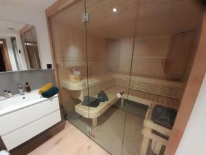 Chalet Marguerite by Brennus Chamonix