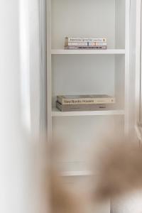 Bali style apartment with balcony near Gates of Dawn