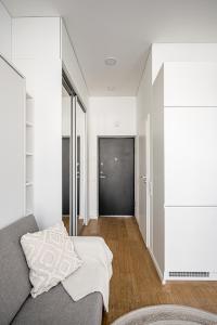 Bali style apartment with balcony near Gates of Dawn