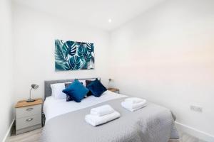 Corby Town Centre Serviced Apartments