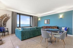 Exception Maison pieds dans leau