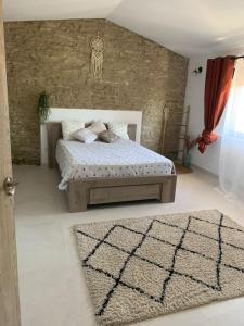 Maisons de vacances Maison de vacances toute equipee a 5mn du Pont-du-Gard au Coeur de Sernhac : photos des chambres