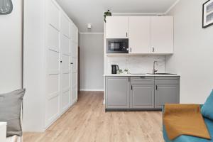 Studios Wrocław Museum Square by Noclegi Renters