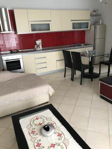 Lungo mare apartments 5