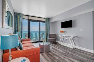 WINTER RATES! Unwind by the Waves Oceanfront Suite CR 1506