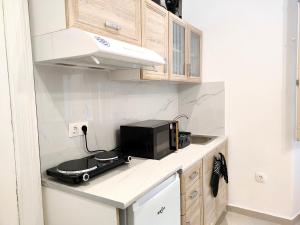 White Studio Corfu Town