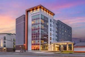 Cambria Hotel Niagara Falls